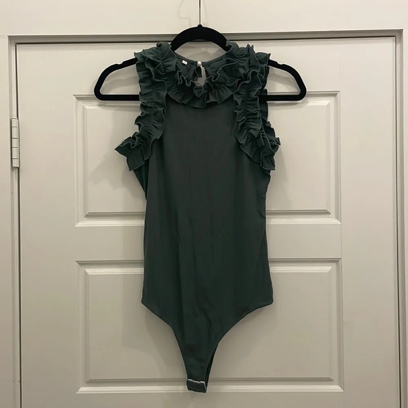 SHEIN green tank top bodysuit size medium‎ - Picture 1 of 6
